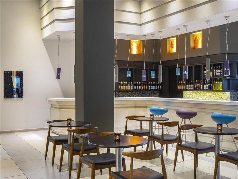 Mayfair Gardens Paphos Ngoại thất bức ảnh
