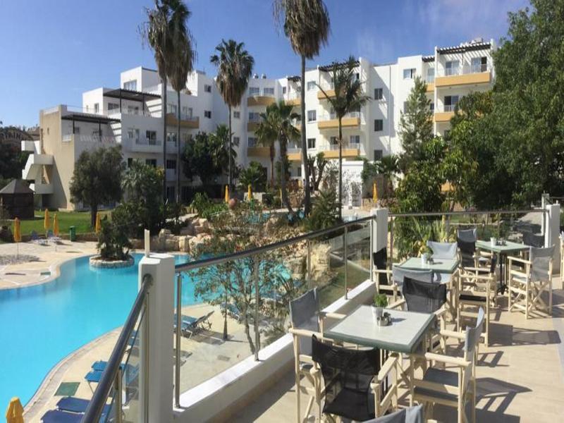 Mayfair Gardens Paphos Ngoại thất bức ảnh